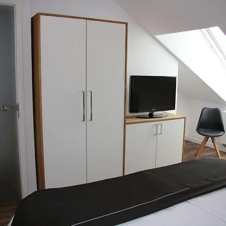 Mit Balkon By Interhome *