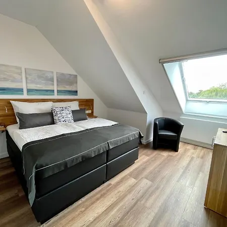 Mit Balkon By Interhome Lancken-Granitz